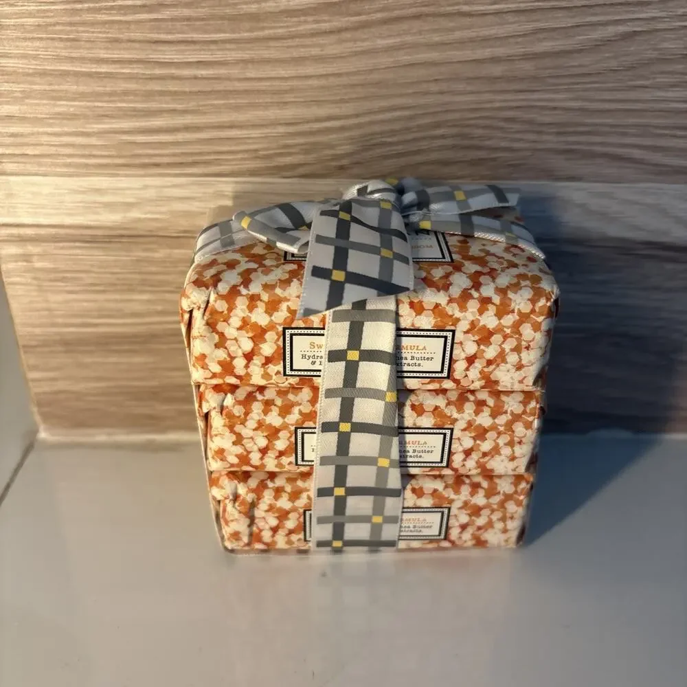 Beekman 1802 Goat Milk Bar Soap 3-piece Soap Set 3.5 Oz Honey and Orange Blossom